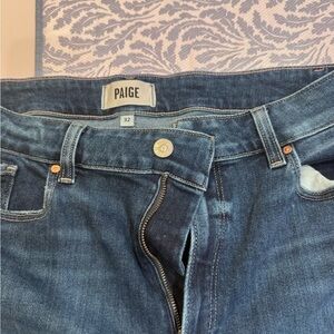 Paige Blue Denim Jeans Anessa size 32. Has stretch